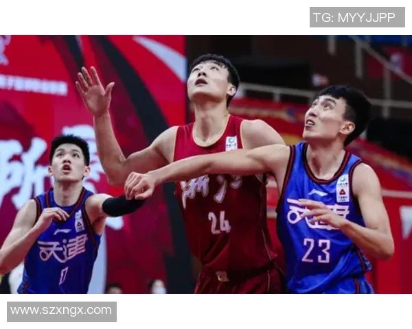 八月十九日广州对阵天津的精彩赛事回顾与分析